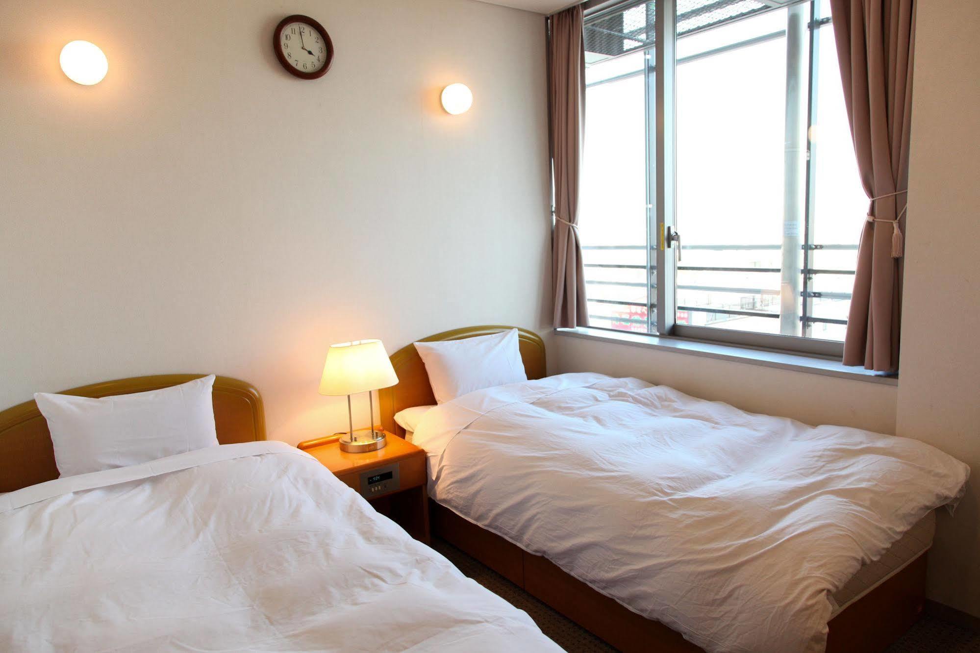 Auberge de jeunesse Shin-osaka Youth